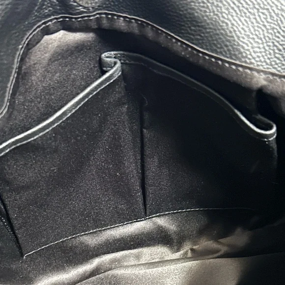 T Tahari Joplin Hobo bag in a black, white, and tan leather patchwork style NWT - Picture 3 of 5